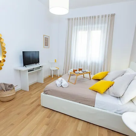 Lägenhet Noh Spacious Modern For 8 With 3 Bdr 2 Bathrooms Rom