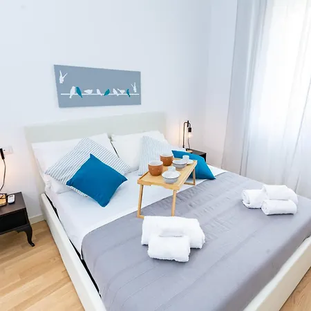 Noh Spacious Modern For 8 With 3 Bdr 2 Bathrooms Lägenhet Rom