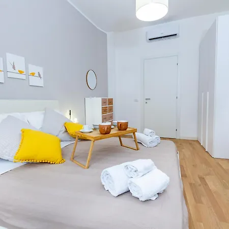 Noh Spacious Modern For 8 With 3 Bdr 2 Bathrooms شقة روما